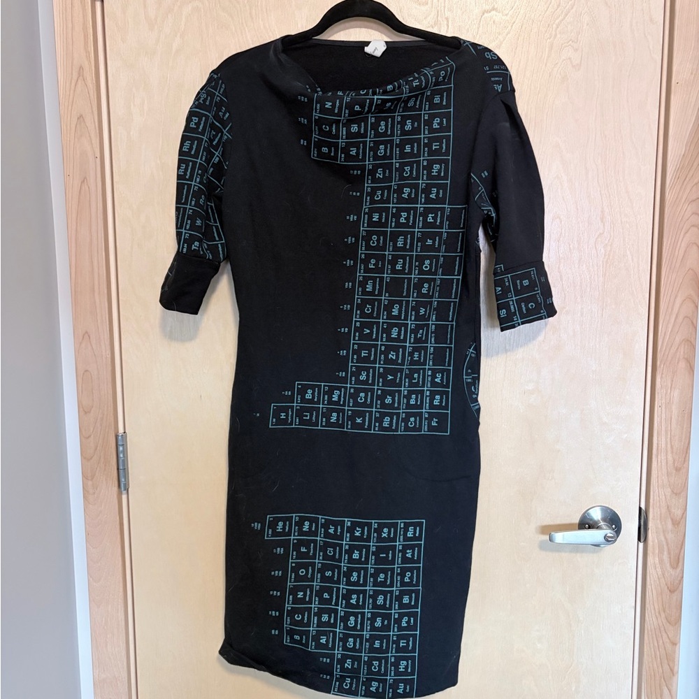 Smoking Lily Dress